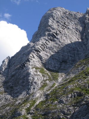 Der NO-Pfeiler der Hochplatte. Die Route